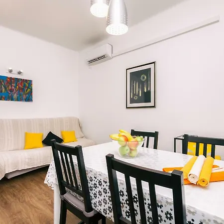 Poljud Apartmán